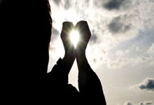 天涯神贴最新预言：哪条最让你坐不住？